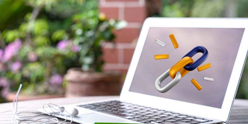 Importance of backlinks in modern SEO strategy"